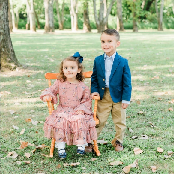 Kayla Howard - Picture 4 of 16